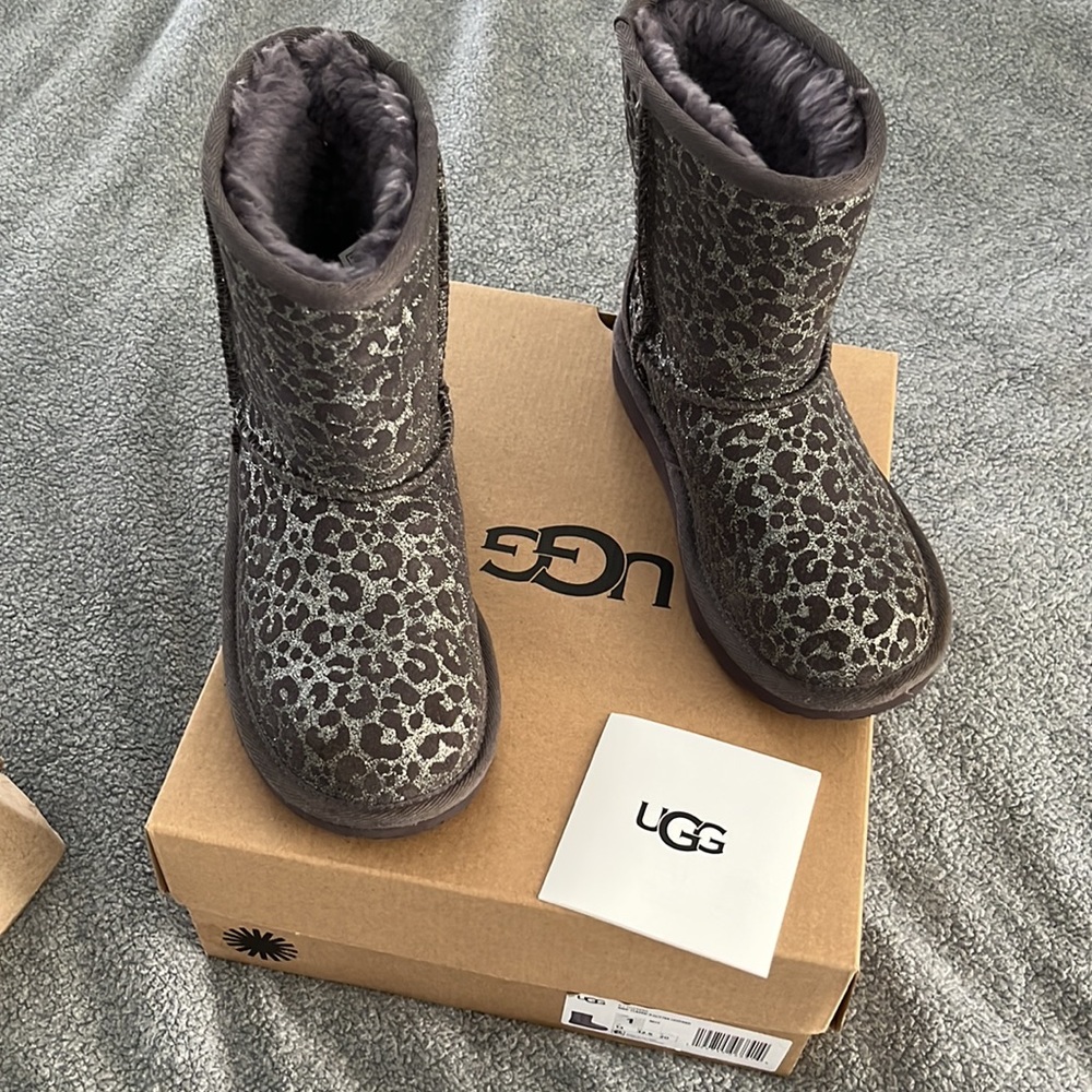 UGG ❄️❄️❄️